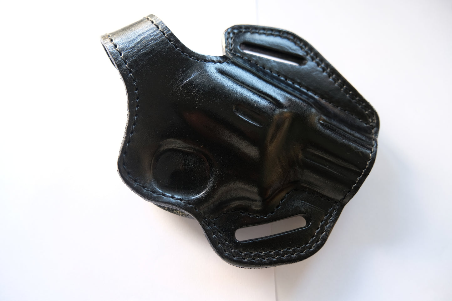 Leather OWB Holster For Smith and Wesson Model 69 Combat 44 Magnum 2.5 inch