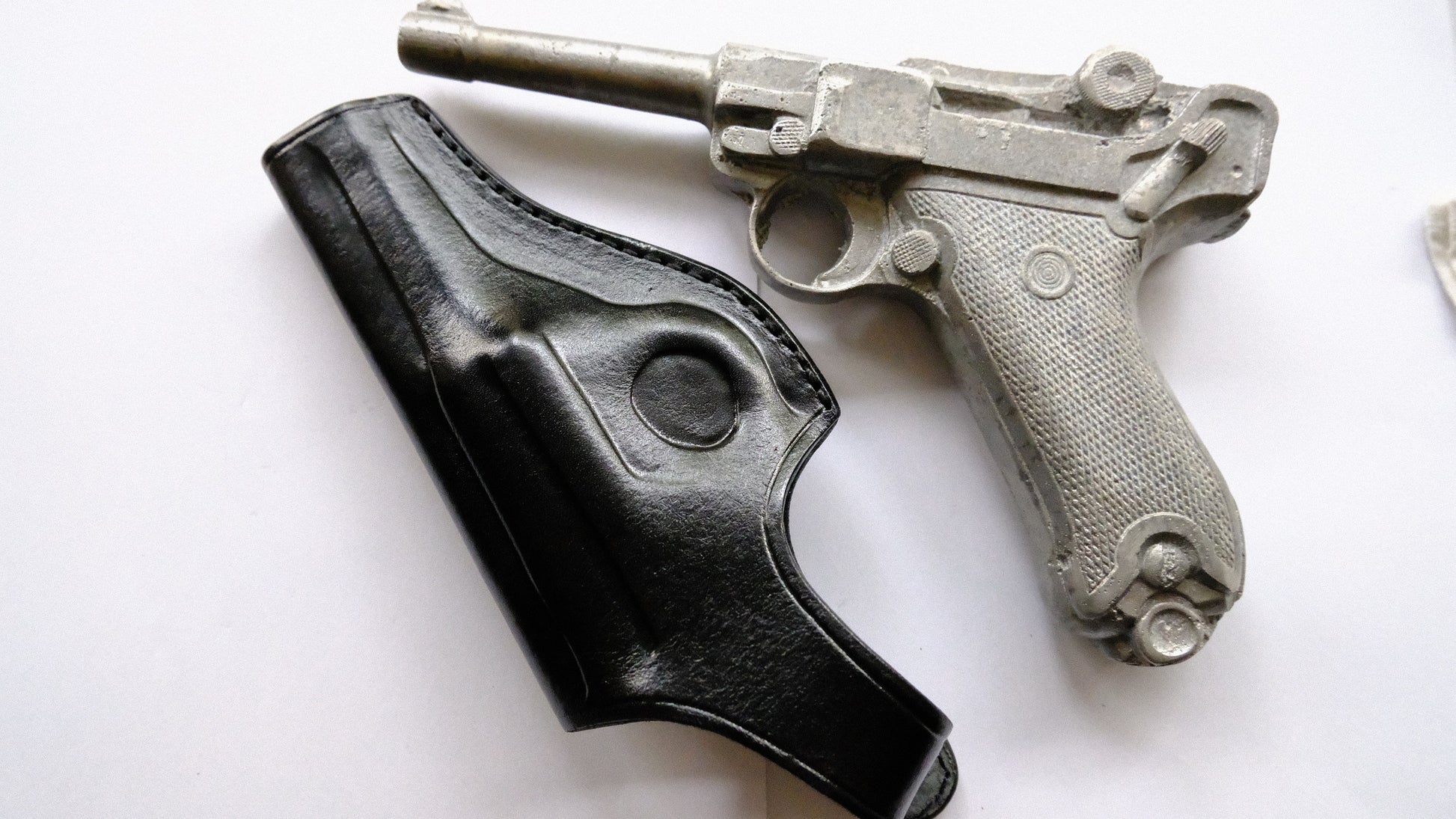 Cal38 Leather Cross Draw Holster For Luger P08 Parabellum