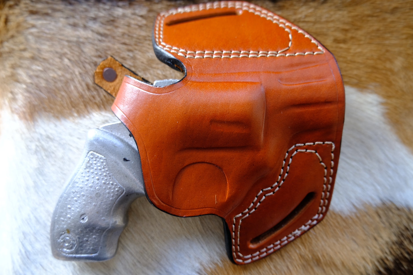 Handcrafted Leather Pancake Holster for Taurus 85 -Brown