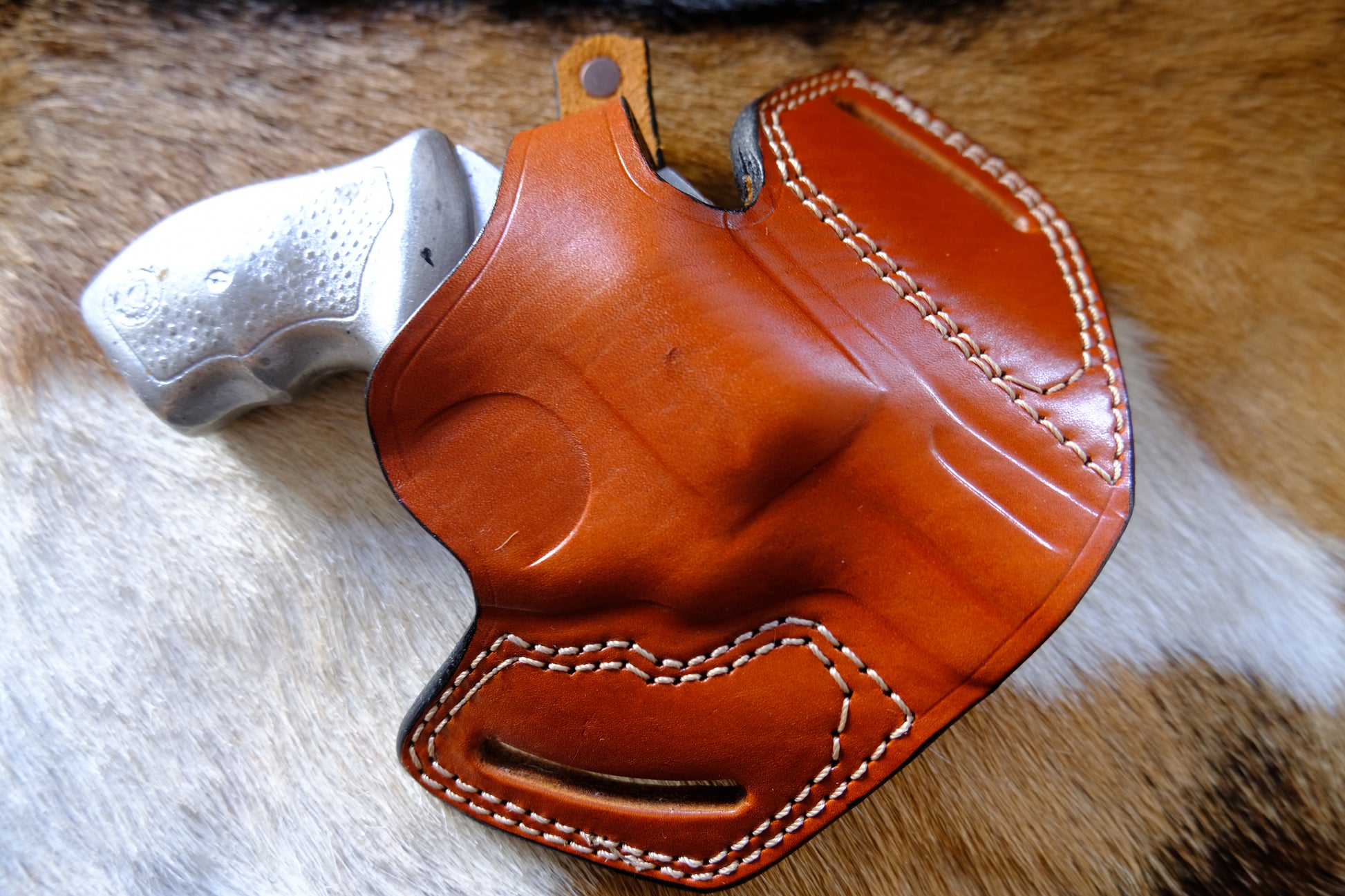 Handcrafted Leather Pancake Holster for Taurus 85 -Brown