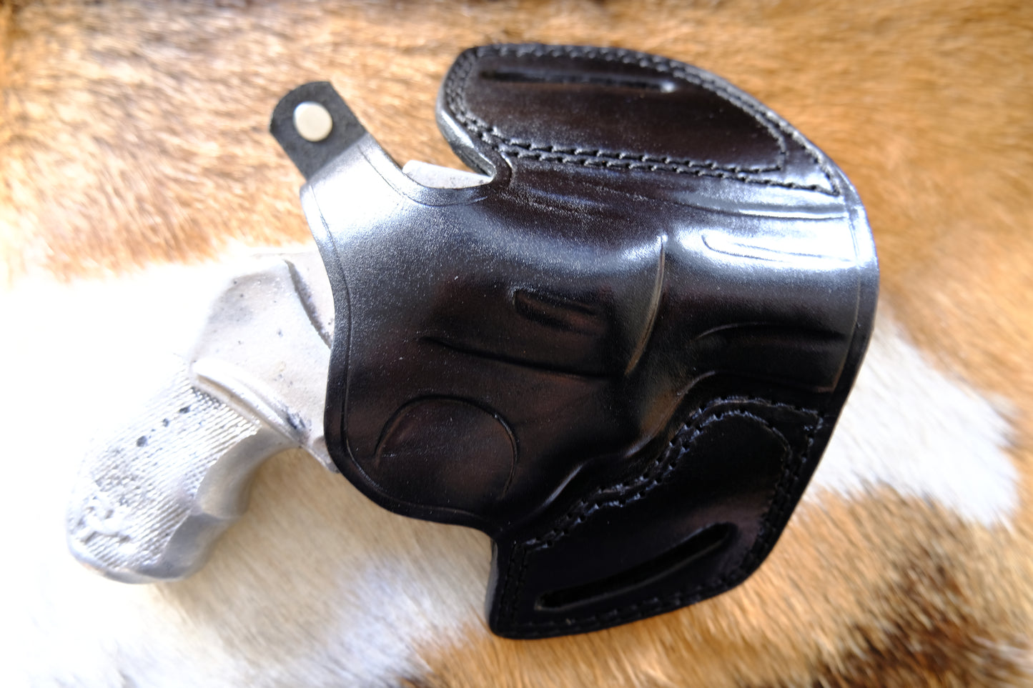 Handcrafted Leather Pancake Holster for Taurus 856-Black