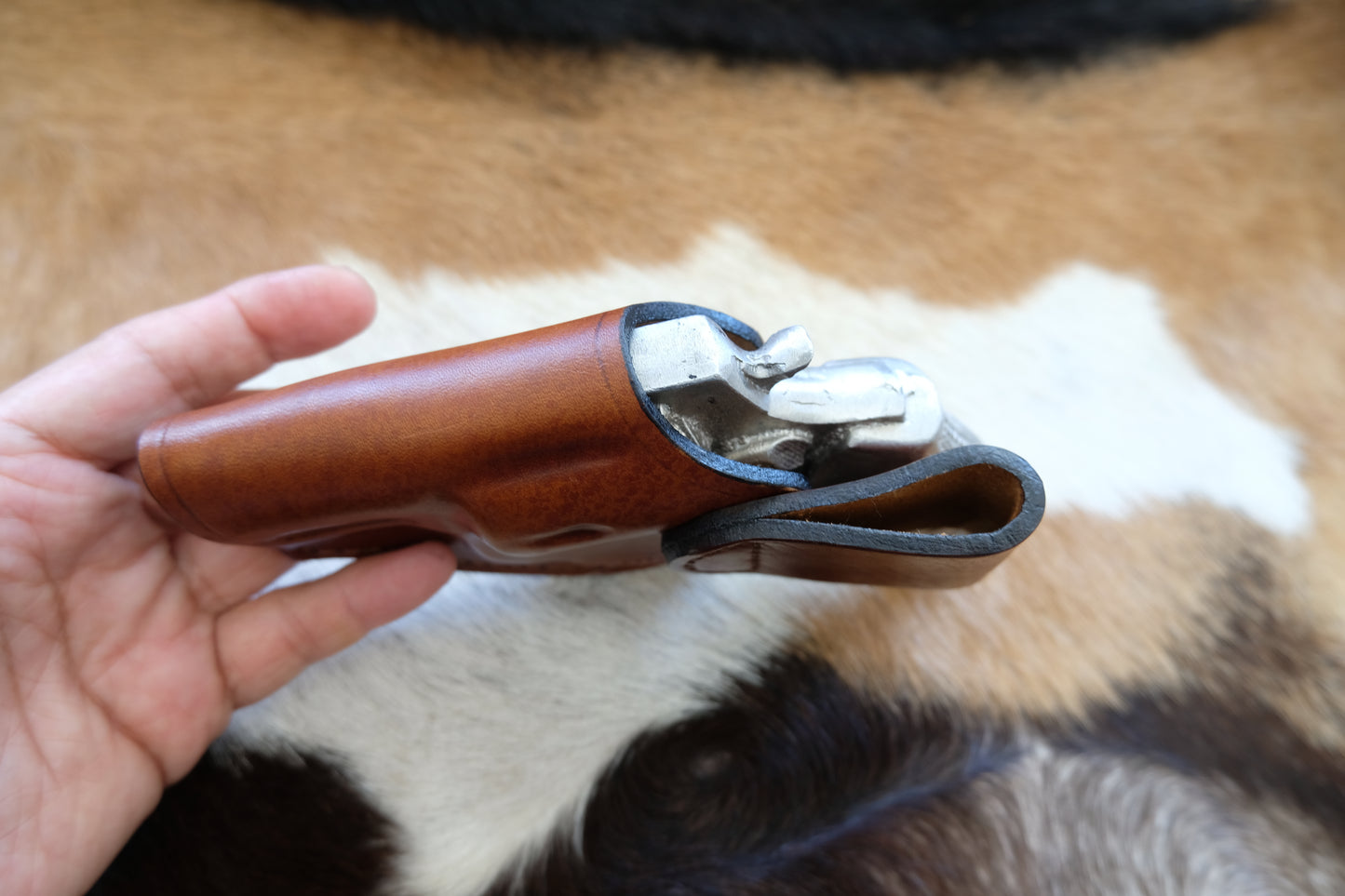 Hand-Stitched Leather OWB Holster for Taurus 856 Snub Nose 2"