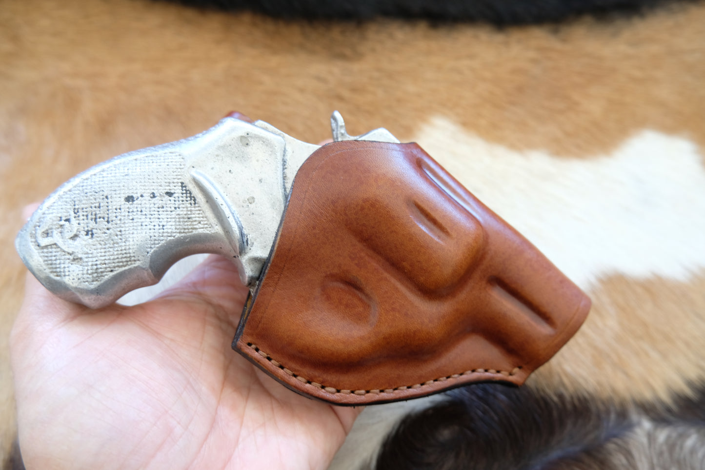 Hand-Stitched Leather OWB Holster for Taurus 856 Snub Nose 2"