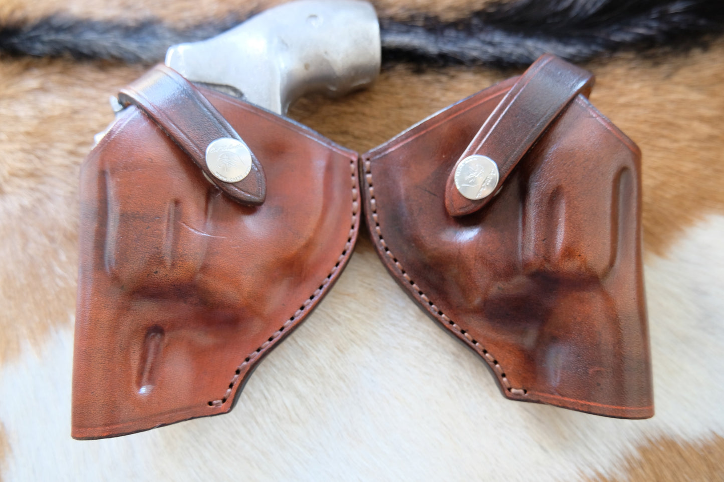 Leather OWB Horizontal Driving Holster For Smith And Wesson  J Frame