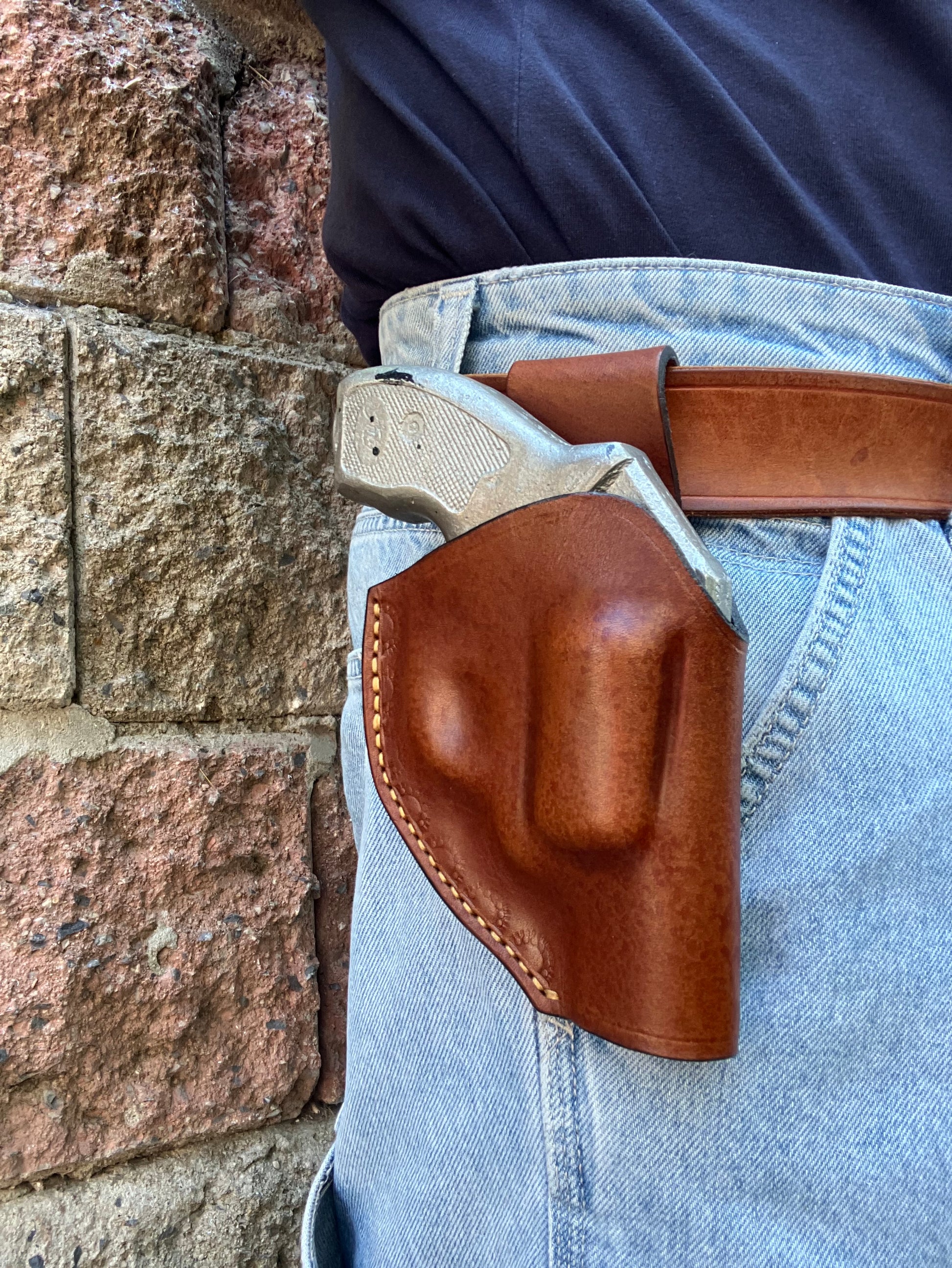 Hand-Stitched Leather OWB Holster for Kimber K6s