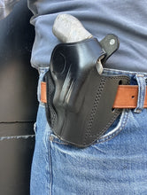 Load image into Gallery viewer, Leather OWB Holster For Taurus Judge 45 Colt / 410 2 inch