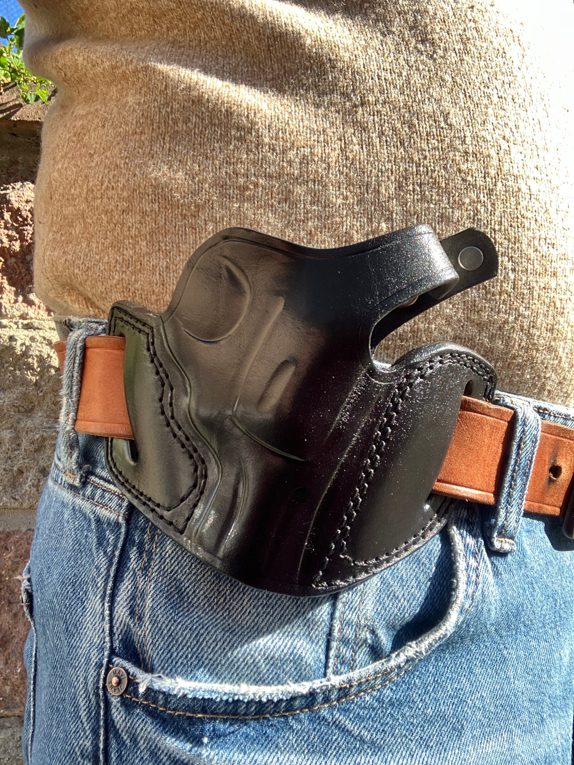 Leather Pancake Holster for Taurus 85 -Black