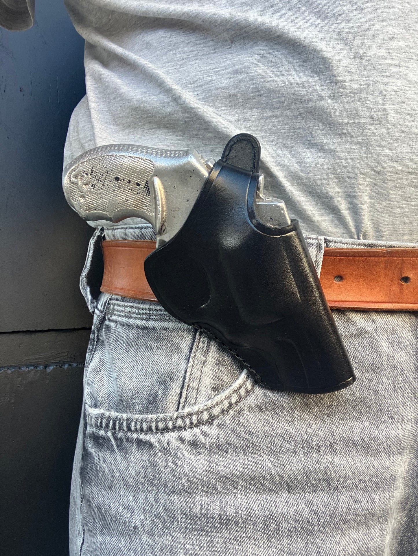 OWB Belt Leather Holster with Thumb Break For Taurus 856 38 Special 2" inch