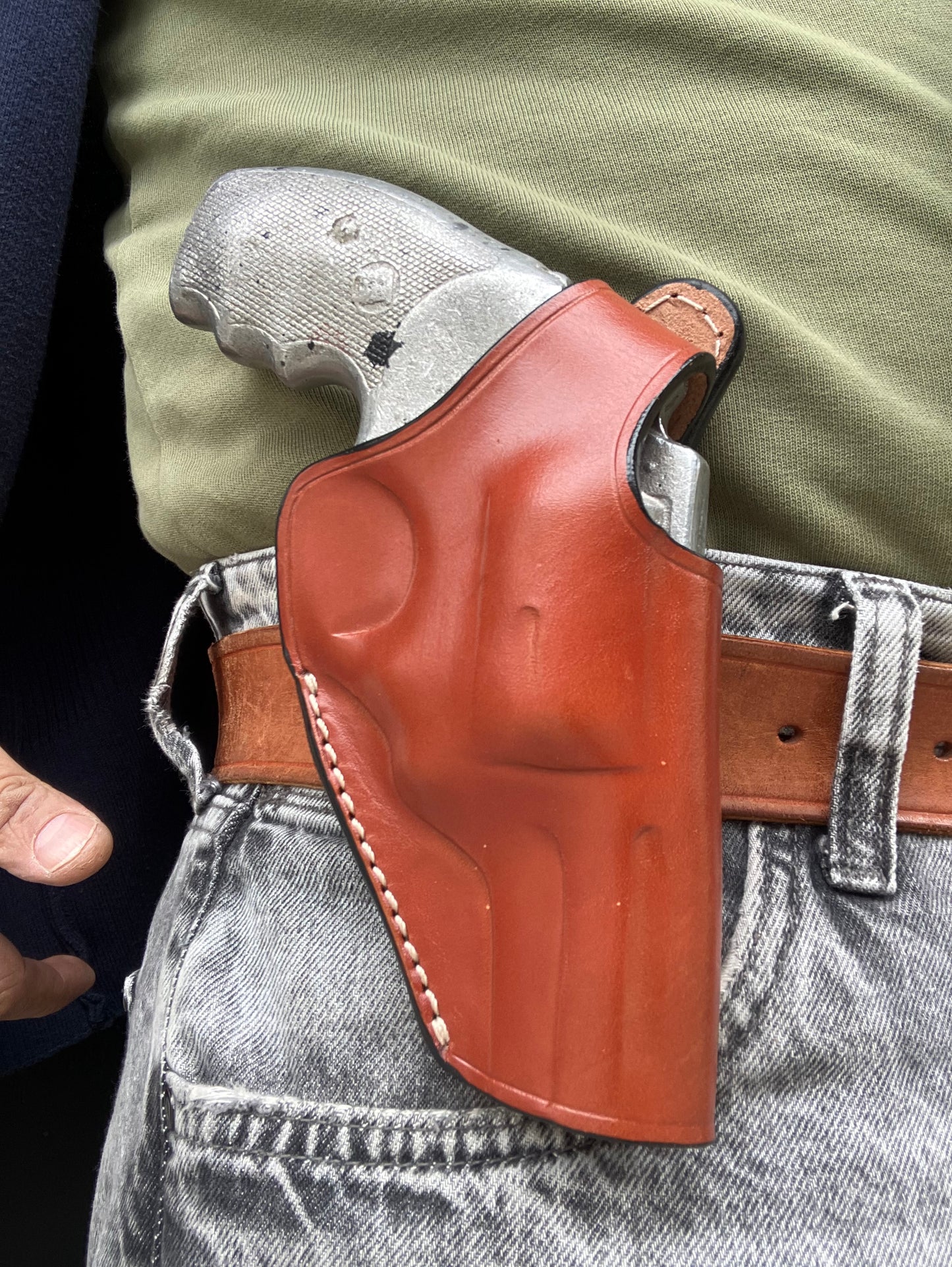 Thumb Break Leather OWB Holster: Charter Arms Bulldog Standard .44 S&W 2.5" Barrel 5 Shot