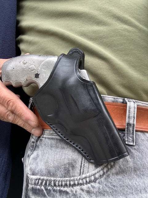 Thumb Break Leather OWB Holster: Charter Arms Bulldog Standard .44 S&W 2.5" Barrel 5 Shot