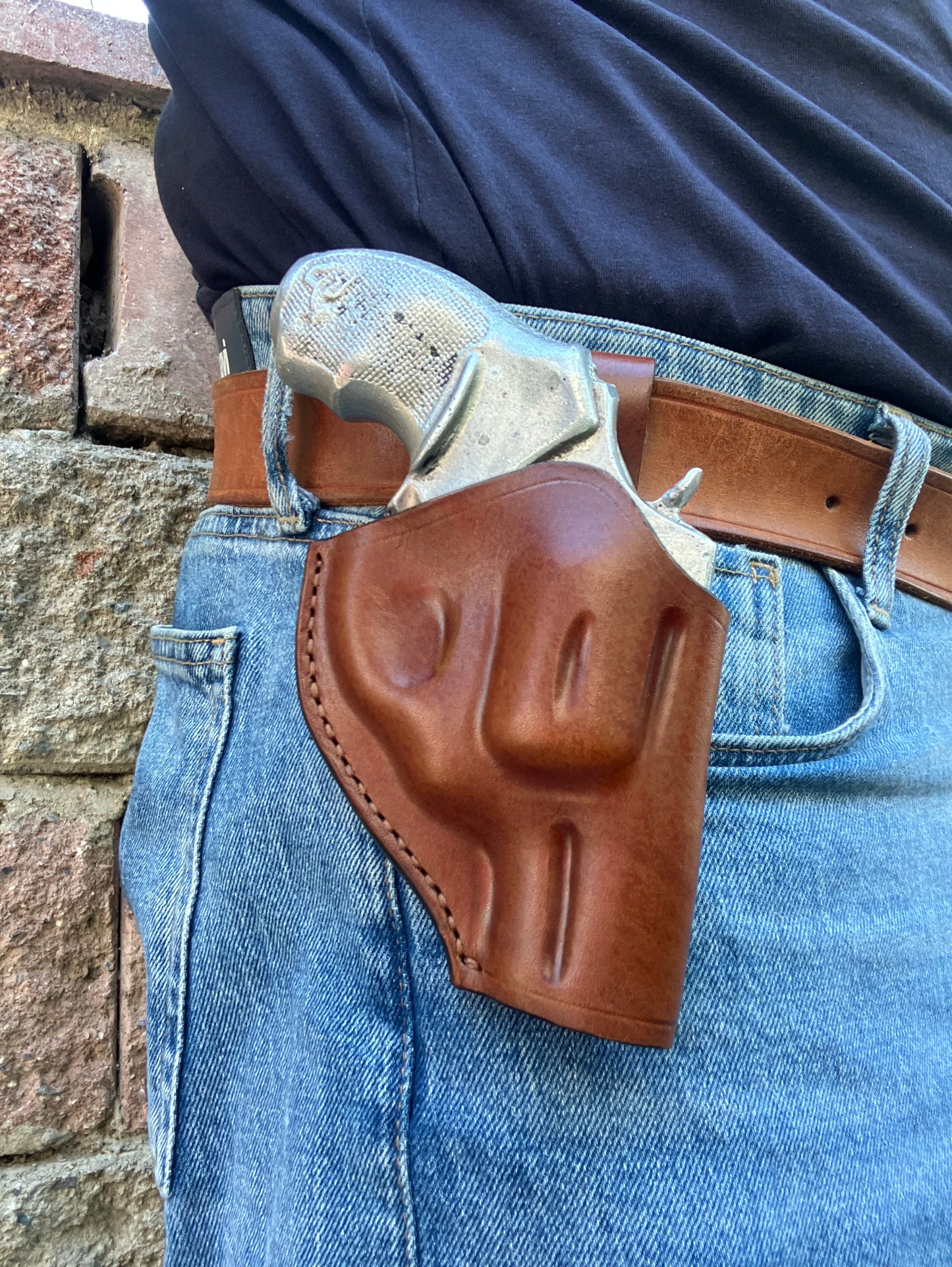 Hand-Stitched Leather OWB Holster for Taurus 856 Snub Nose 2"