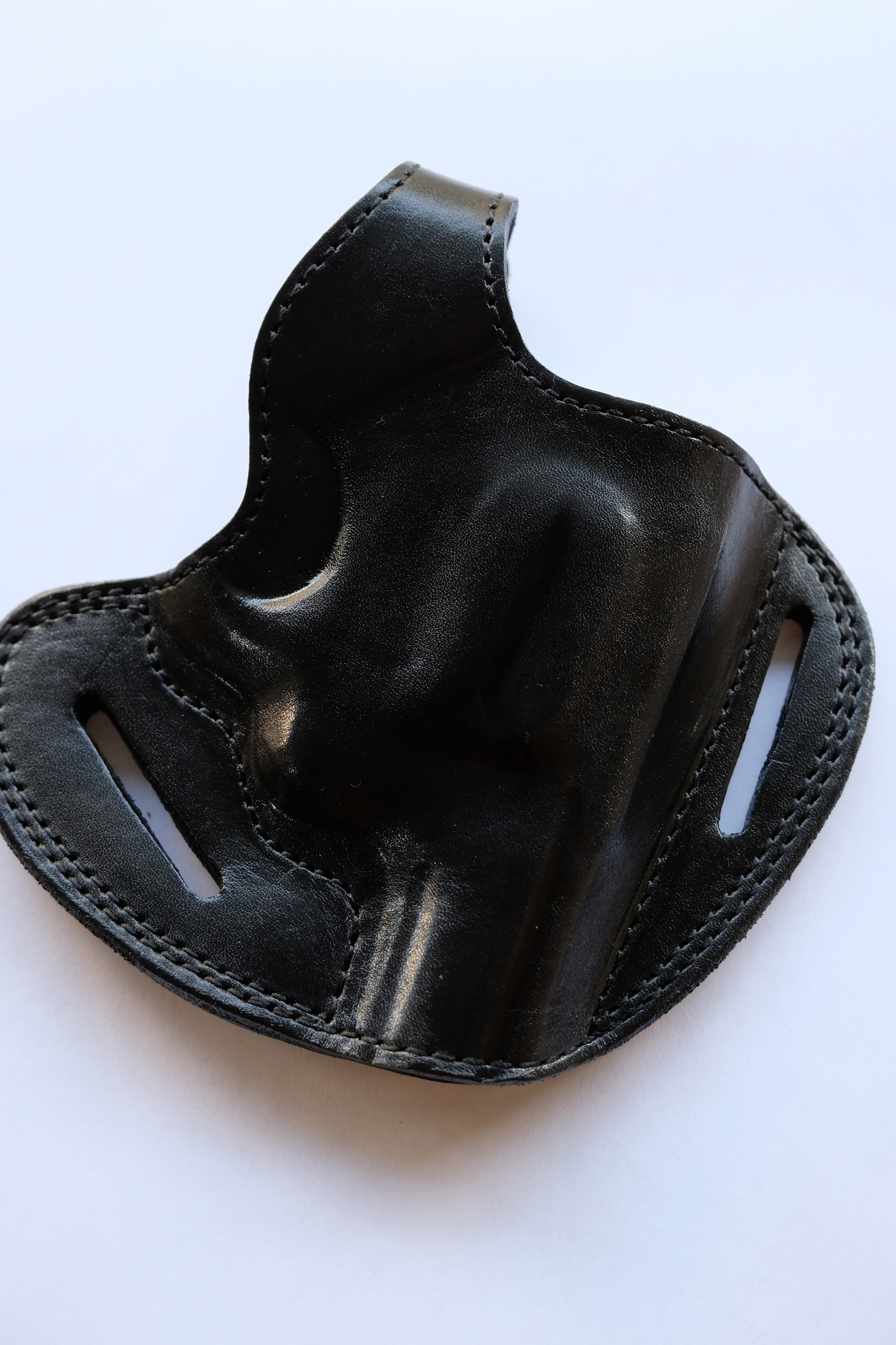 Cal38 | Leather Belt owb Holster for Rock Island Armory M206 38 Special 