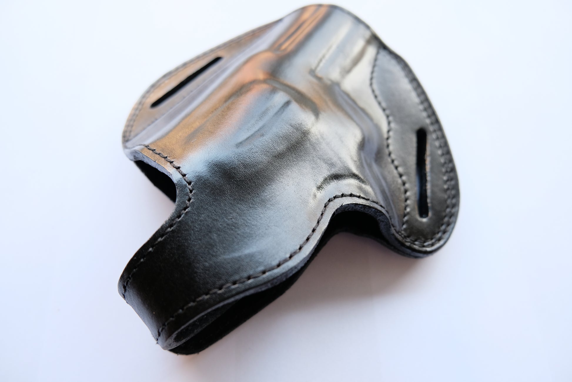 Leather Belt Holster For Taurus Tracker Snubnose 44 Magnum