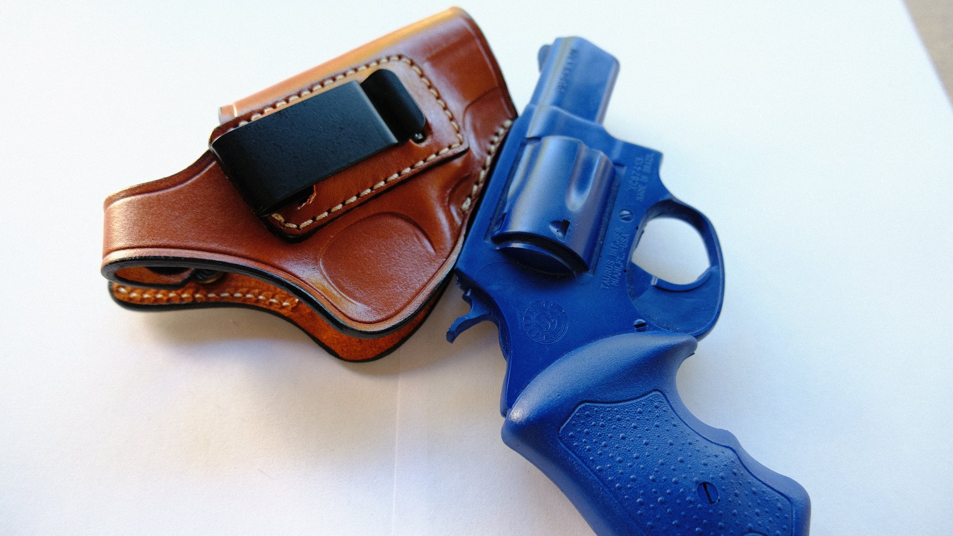 Cal38 Leather iwb Holster For Taurus Model 85 .38 Special Ultra-Lite 