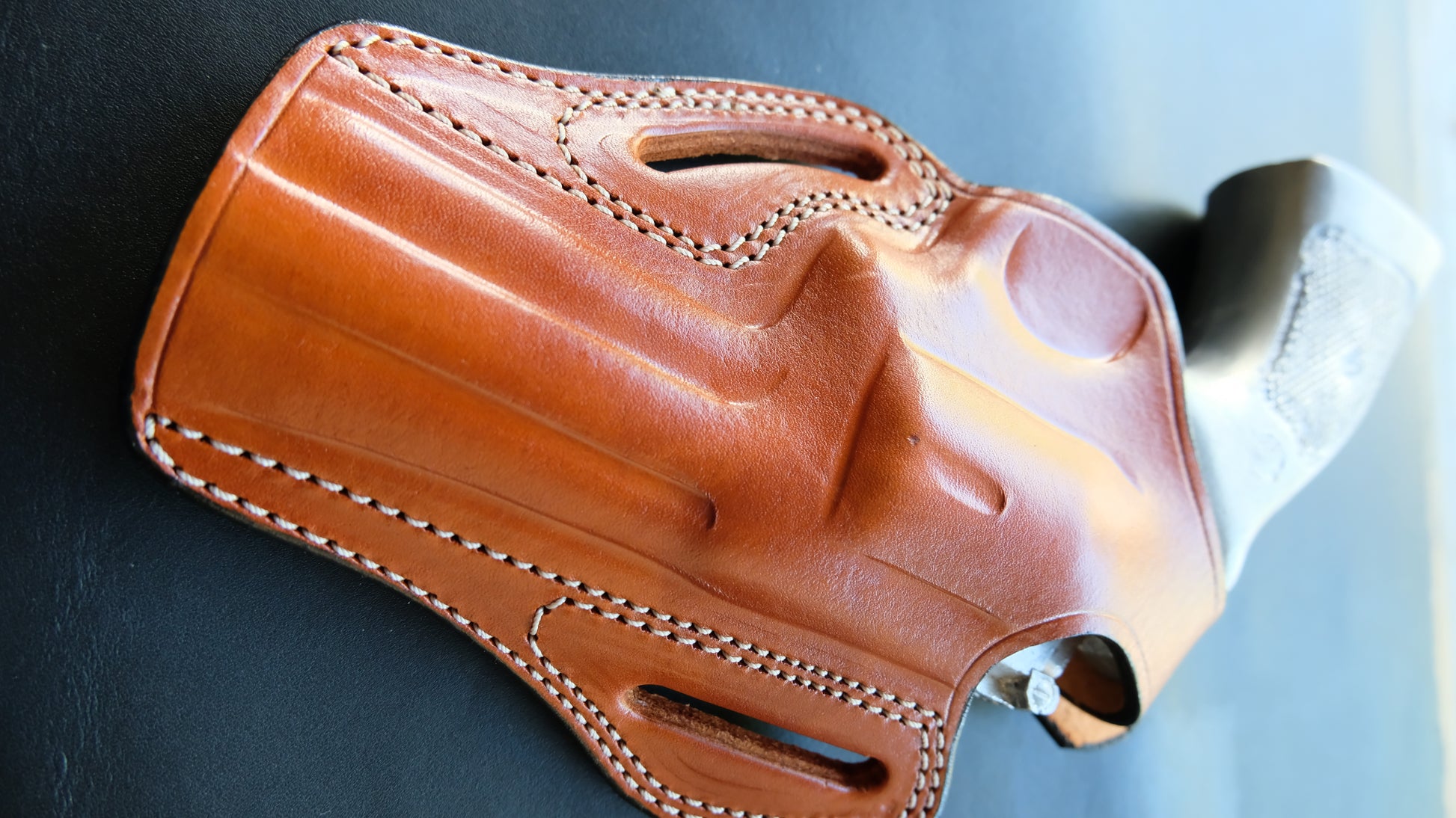 Cal38 Leather BELT Holster For Smith and Wesson 686 357 Magnum 4 inch