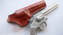 Load image into Gallery viewer, Leather Belt Holster for 6 inch Colt Python 357 Mag