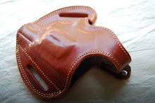 Load image into Gallery viewer, Handcrafted Leather Belt Holster for Taurus 605 2 Inch Barrel