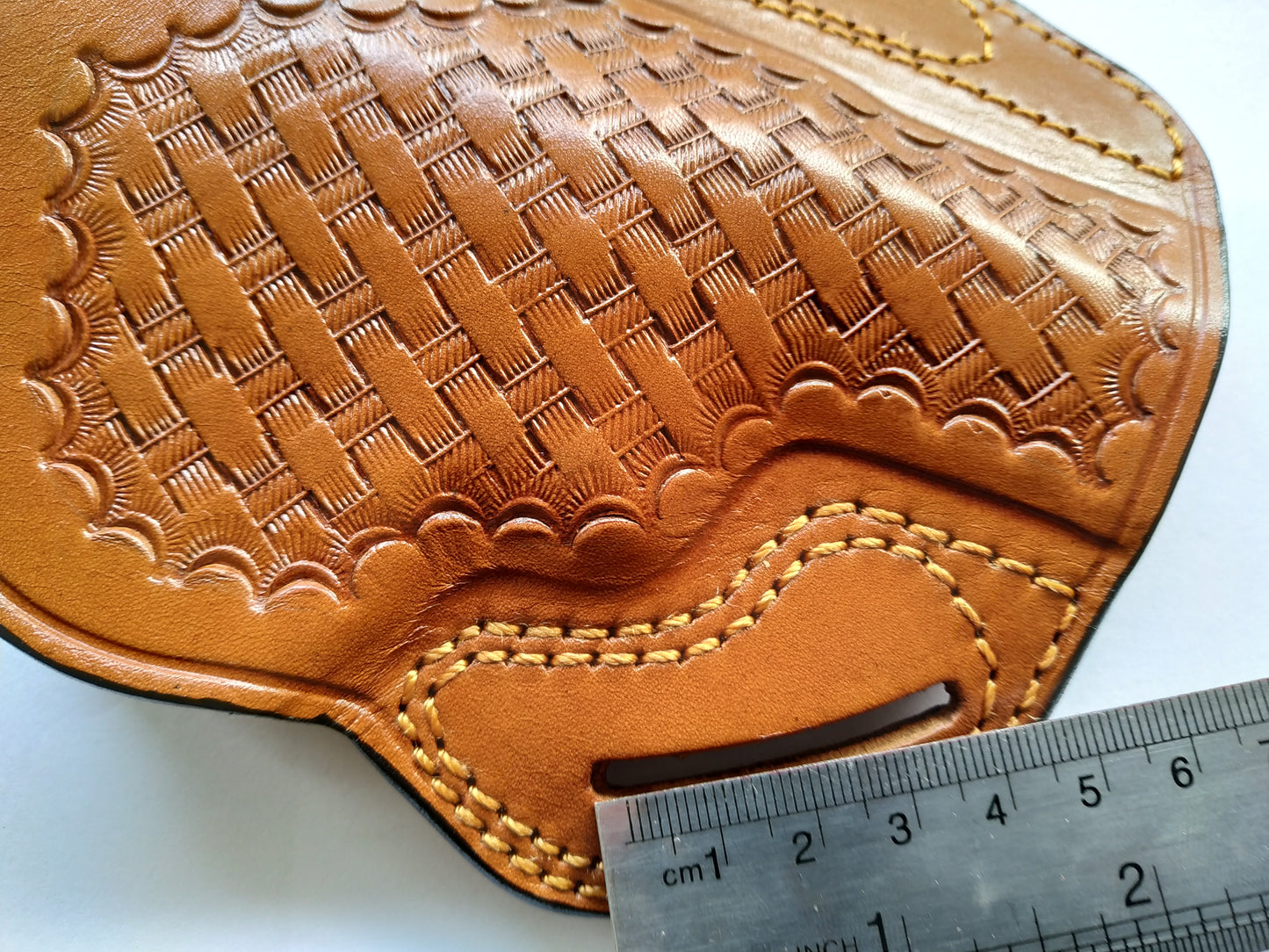 Leather Belt OWB Basket Weave Holster for Smith and Wesson 686 (R.H) 2,5 inch