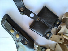 Load image into Gallery viewer, Vertical Leather Shoulder Holster with Ammo Pouches For Smith and wesson 357 magnum 3,or 4 inch