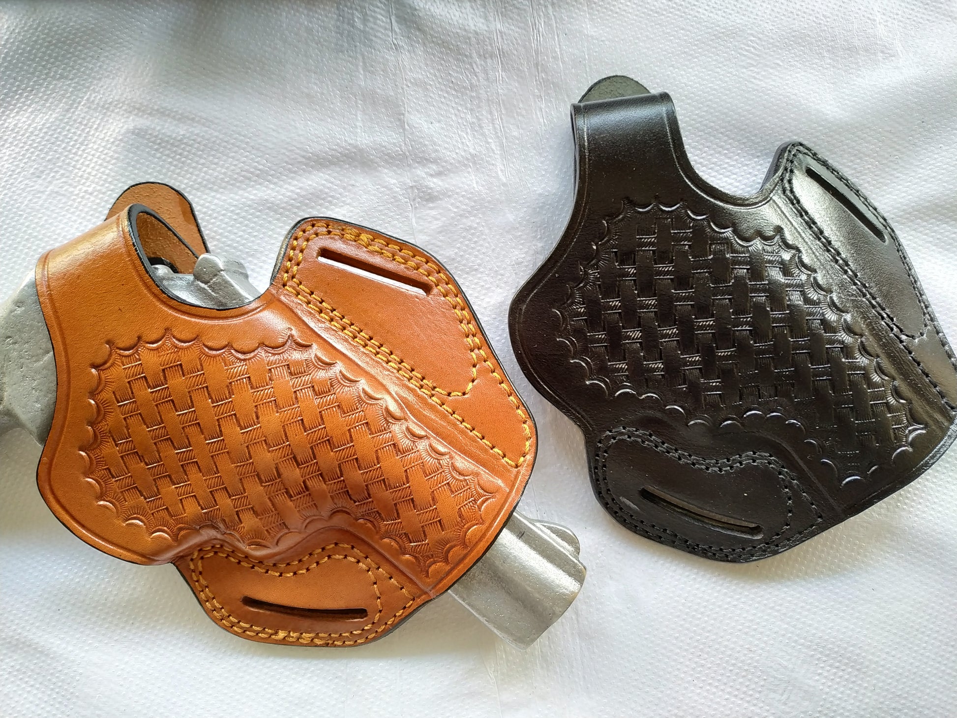 Cal38 | Leather Belt owb Basket Weave Holster Smith and Wesson 686 
