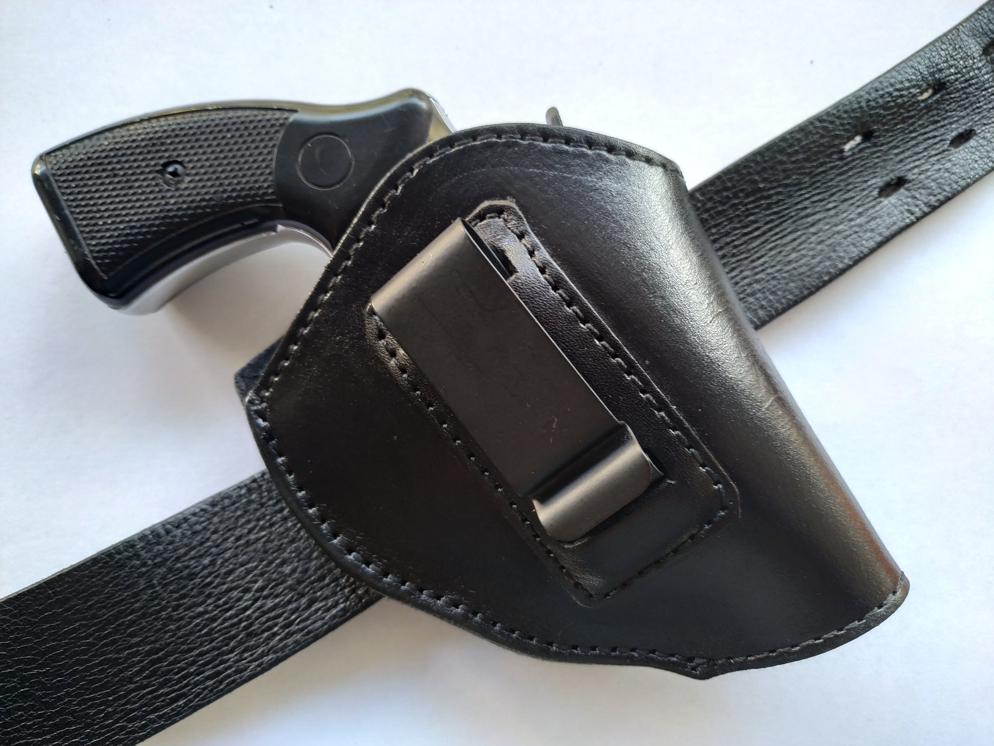 Cal38 | Leather Belt iwb Holster Smith and Wesson 38 special 